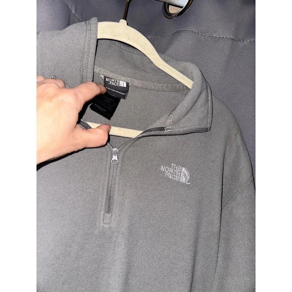 Men’s north face fleece pullover jacket gray medium